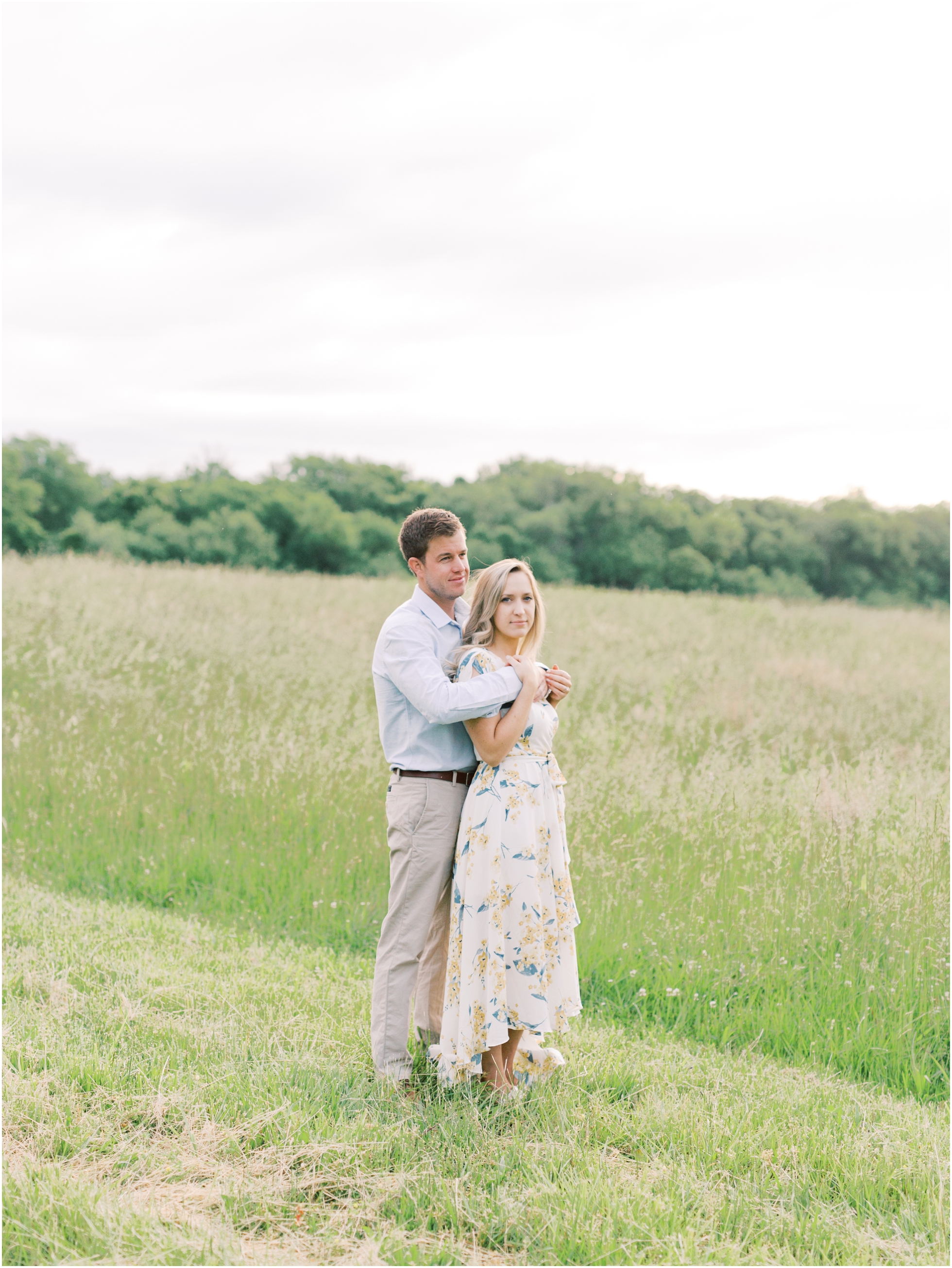 Gorgeous Sunrise Engagement Session at Morven Park in May 