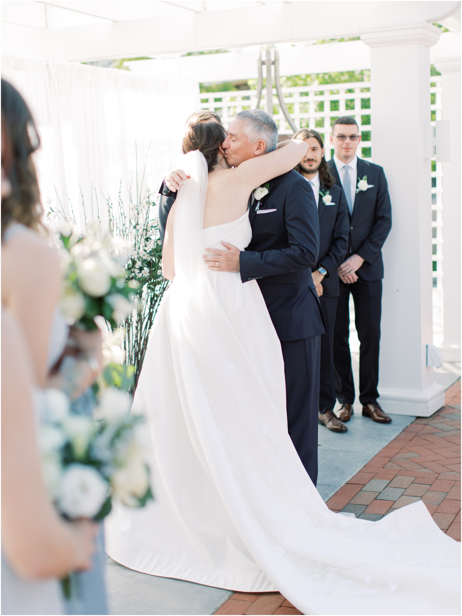 A Chesapeake Bay Wedding with the Most Stunning DIY Details