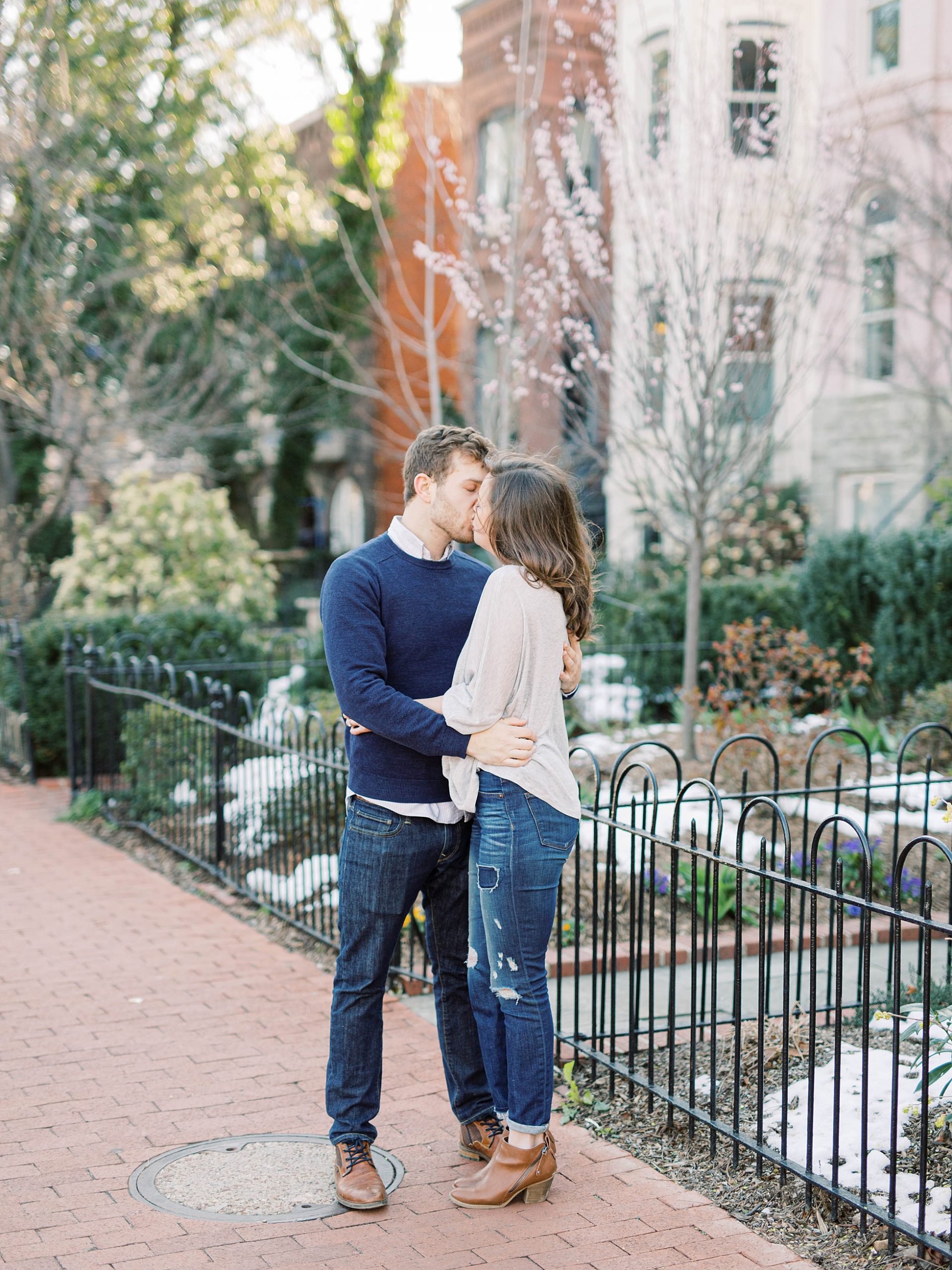 capitol hill engagement session